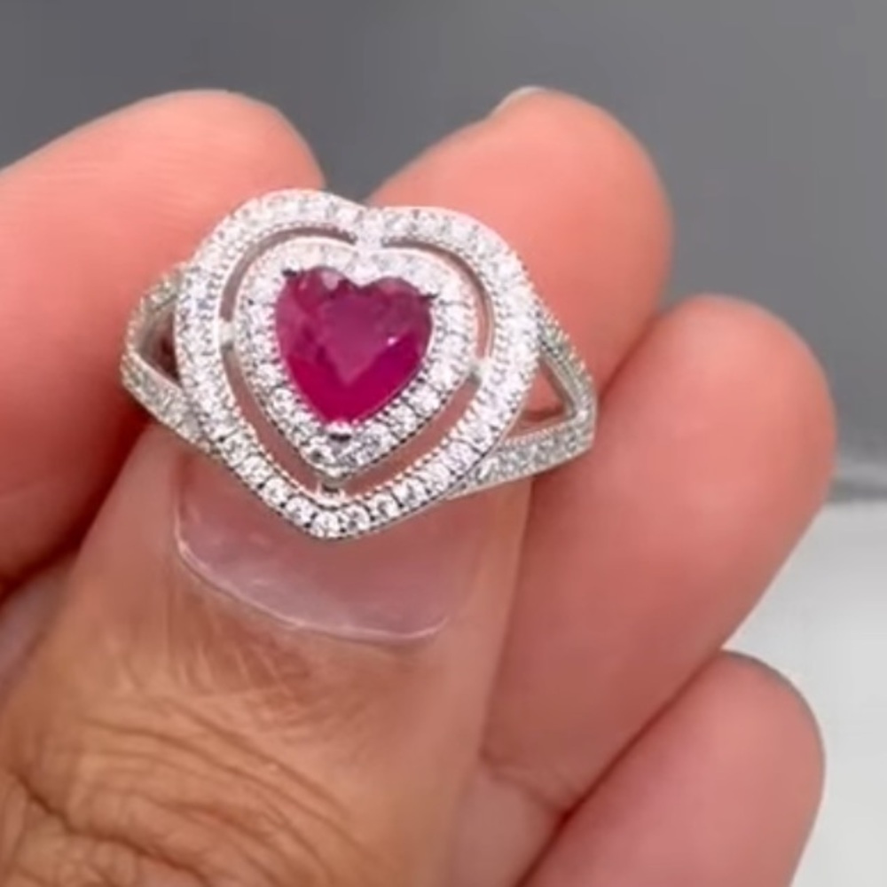 Lk New XL Natural Ruby Diamond Heart Ring sz 7 & sizable 😍